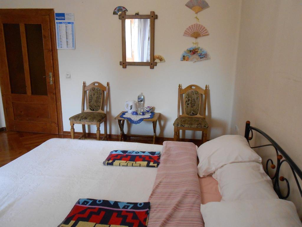 Guest House Marketti 维诺吉拉季夫 外观 照片